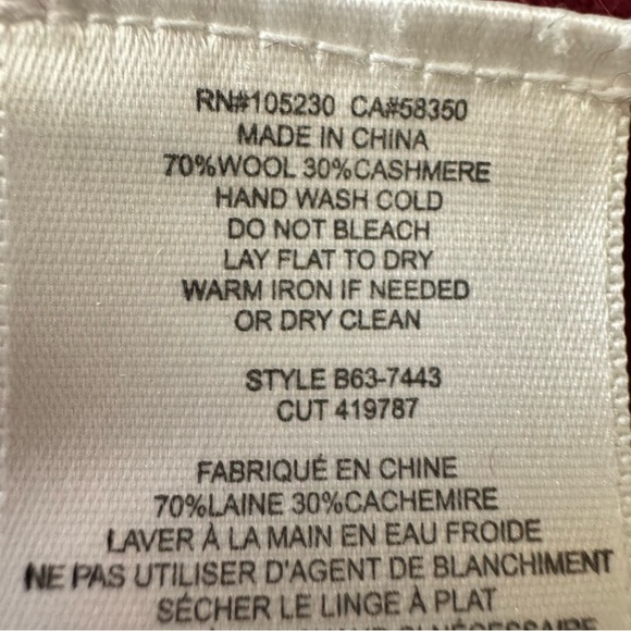 Joie Red Cashmere Wool Scoop Neck Asymmetrical Hem Size Small - Picture 9 of 11